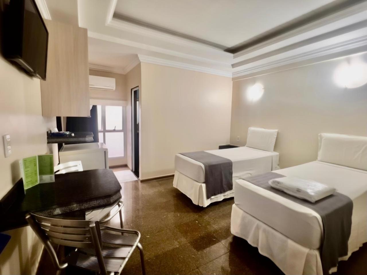 Hotel Buriti Stop (Adults Only) Гояния Экстерьер фото