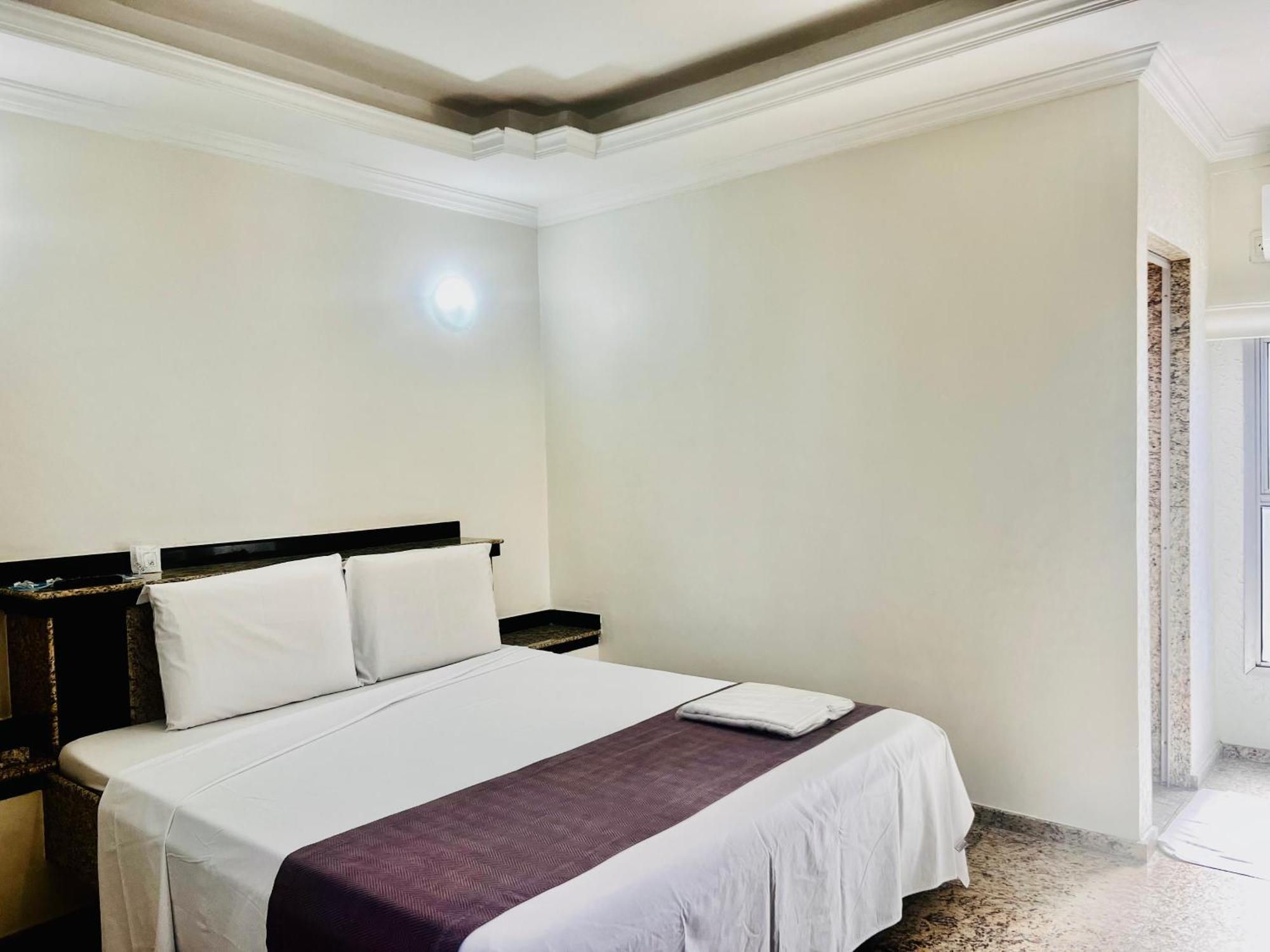 Hotel Buriti Stop (Adults Only) Гояния Экстерьер фото
