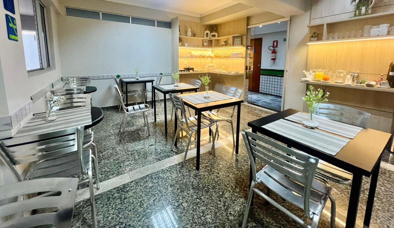 Hotel Buriti Stop (Adults Only) Гояния Экстерьер фото