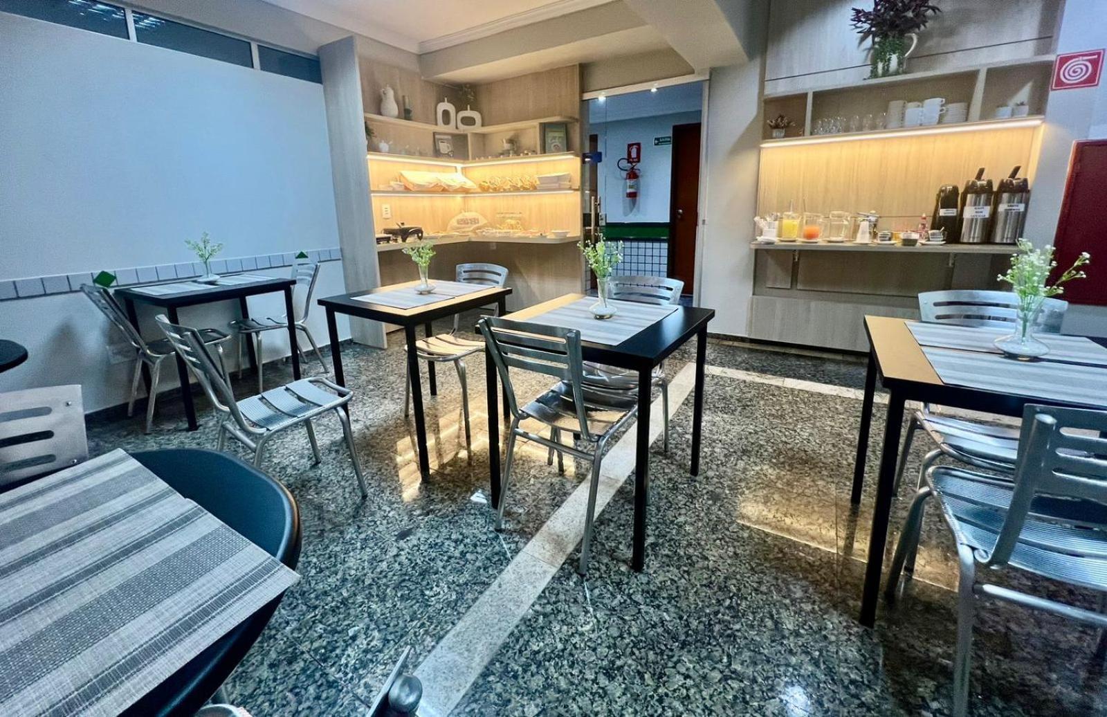 Hotel Buriti Stop (Adults Only) Гояния Экстерьер фото